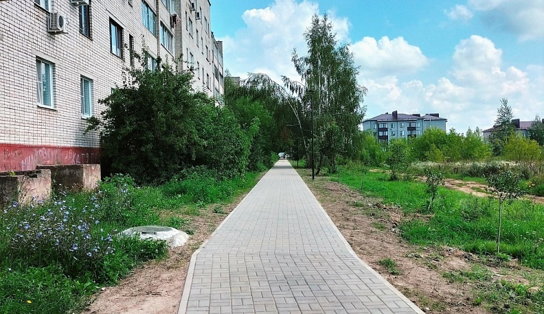 В Жуковском районе облагородили пешеходную зону за 4,3 миллиона рублей