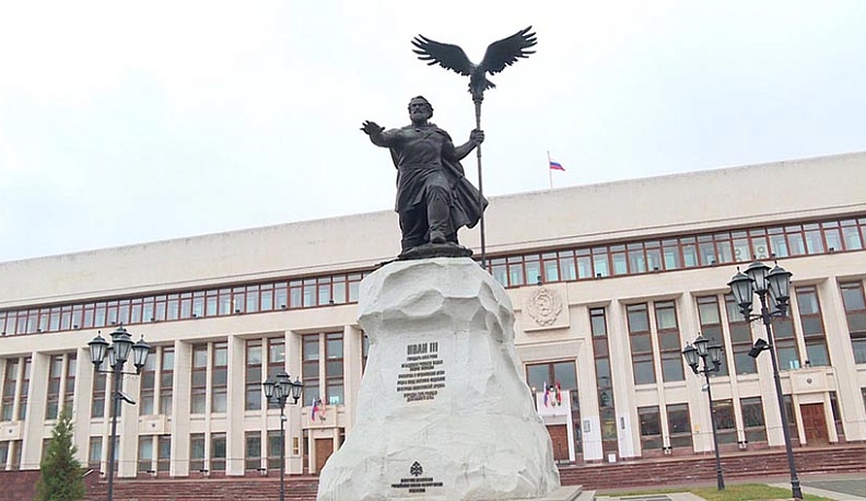 В Калугу прибыл руководитель Росавтодора Андрей Костюк 