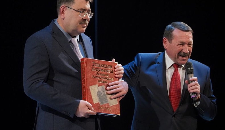 Журналистов Калужской области поздравили с профессиональным праздником