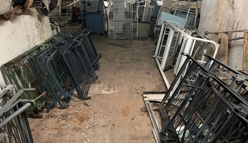 В подвале КБ №8 в Обнинске нашли тело 49-летнего бездомного