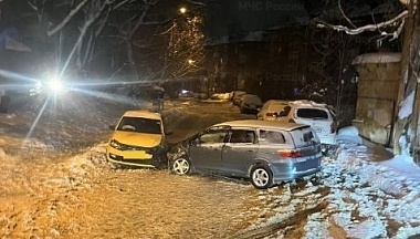В центре Калуги столкнулись две иномарки