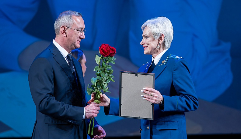 В Калуге чествовали работников областной прокуратуры