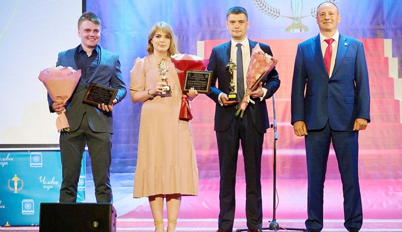 На премии «Человек года».