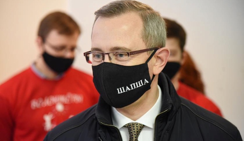 Владислав Шапша поблагодарил волонтёров за помощь пожилым людям