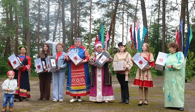 На Троицких гуляниях в Юхнове прошёл конкурс «Лучшее сказочное блюдо»