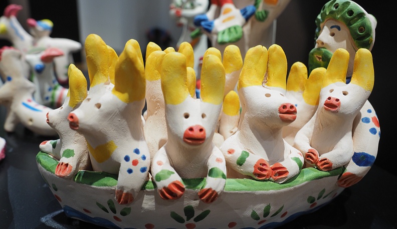 Купание красных коней. Не Водкин