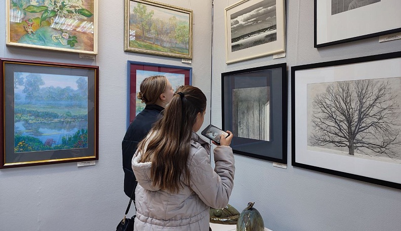 Большой выставкой в Калуге отметили юбилей регионального отделения Союза художников