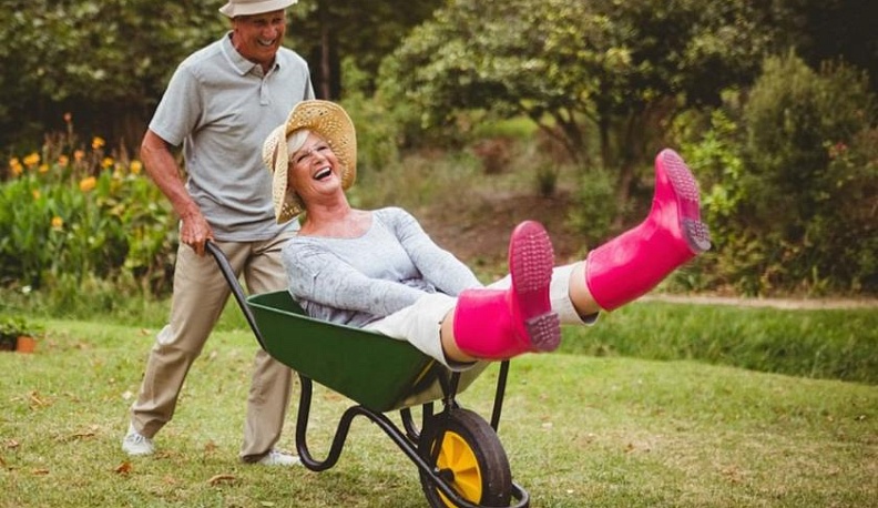 С какого возраста положены льготы для предпенсионеров