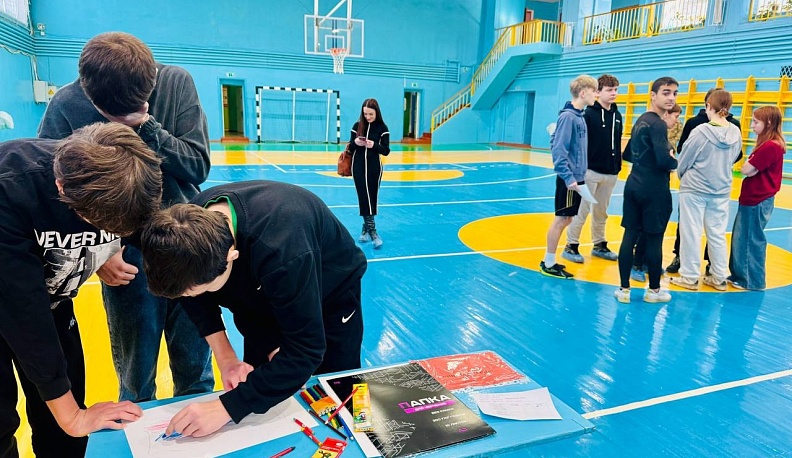 В Людинове прошел квест «Мы патриоты Родины своей!»