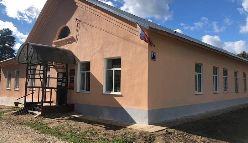 В Калужской области отремонтировали сельский ДК