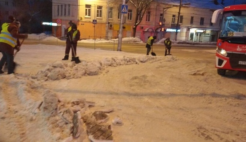 В Калуге с 19 улиц вывезли снег