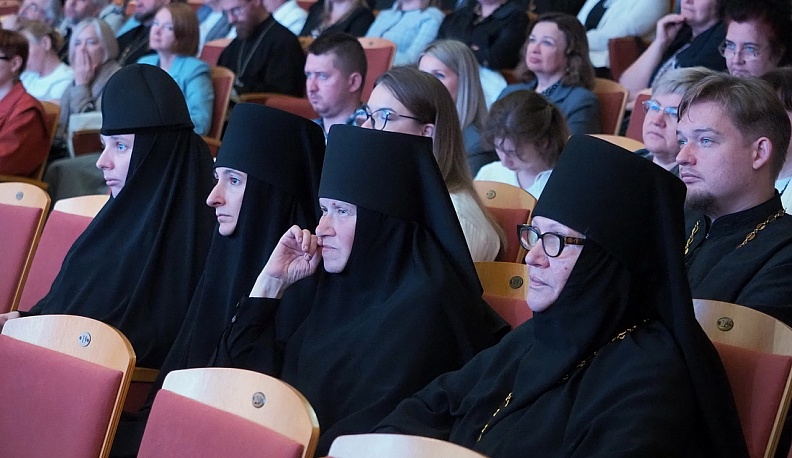 В Калуге открылись XXVIII Богородично-Рождественские образовательные чтения