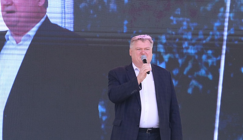 В Калуге стартовал VIII Межрегиональный фестиваль национальных культур «Россия - наш единый дом» 