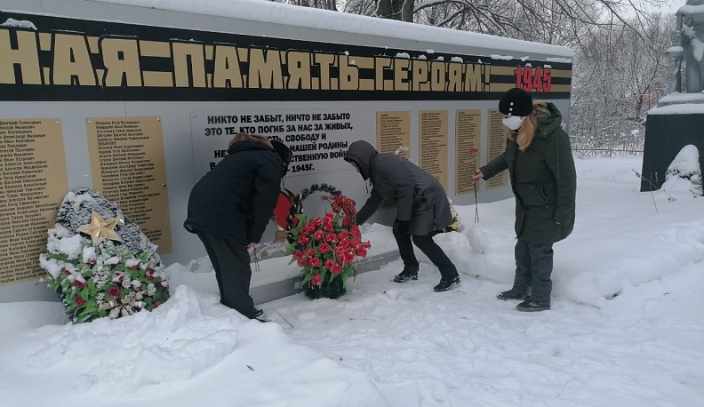 В Сашкине почтили память героев Отечества