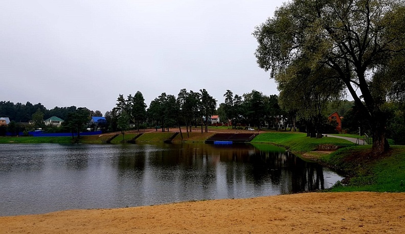 В Жукове благоустроили городской пруд