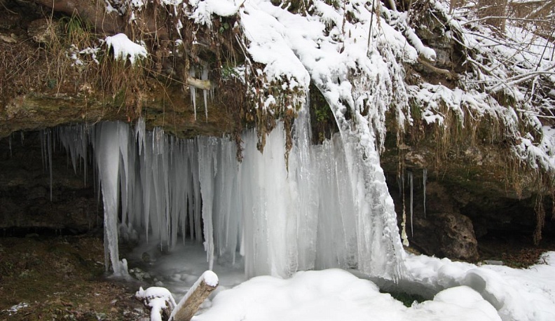 Водопадик у деревни Ершово Жуковского района
