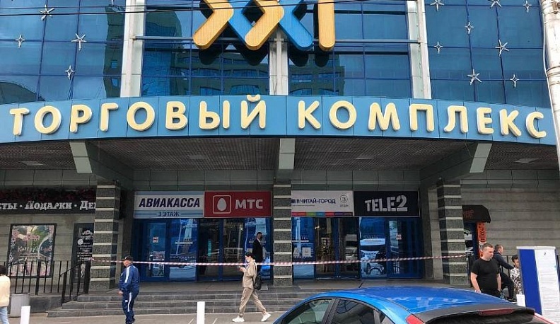 В Калуге эвакуировали гостиницу и ТЦ из-за сообщения о взрывном устройстве