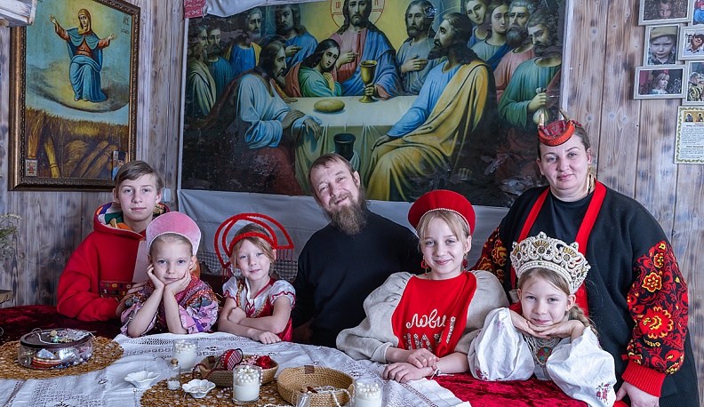 Ниточки общего дела