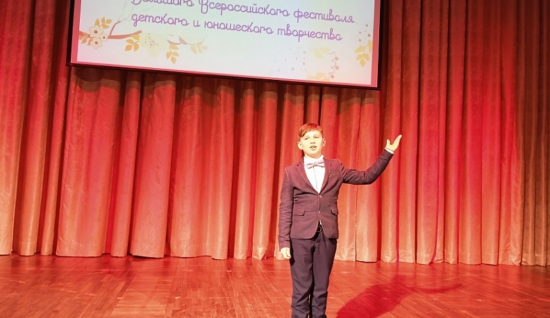 Лучшие юные вокалисты области соревнуются в Калуге