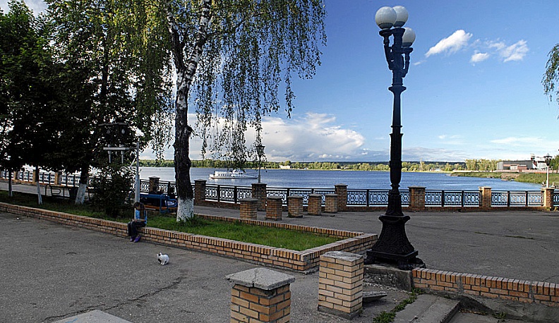 Геннадий Скляр предложил масштабно отметить 400-летие Людинова