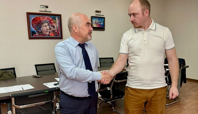 Вячеслав Лежнин встретился с участником программы «Герои земли Калужской»