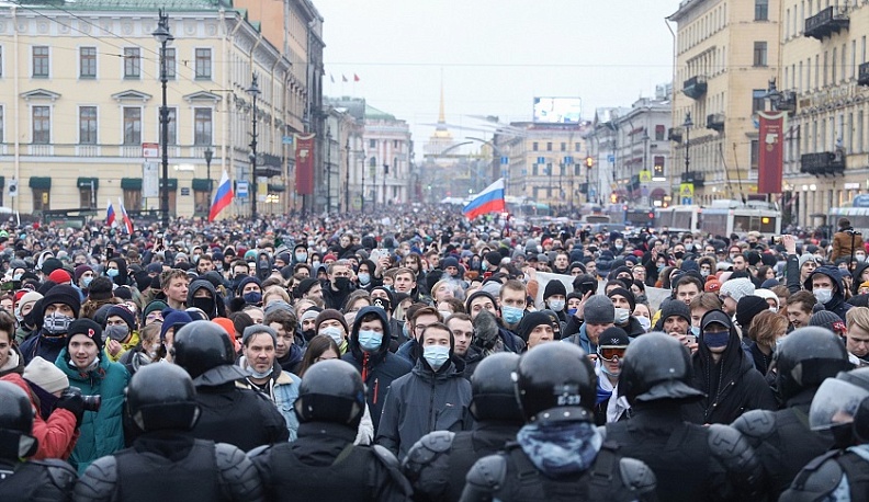 Калужская полиция во время несанкционированного митинга вела себя корректно 