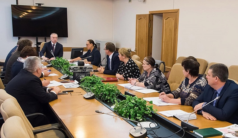 В Хвастовичском районе планируют построить поселок для молодых семей