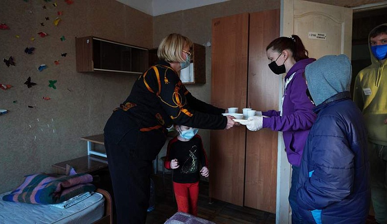 Эксперт прокомментировал данные о 78% россиян, поддерживающих прием беженцев из ДНР И ЛНР