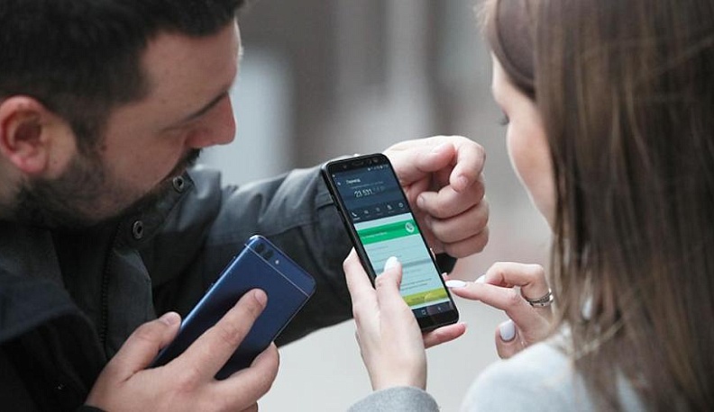 Ищут открытых людей