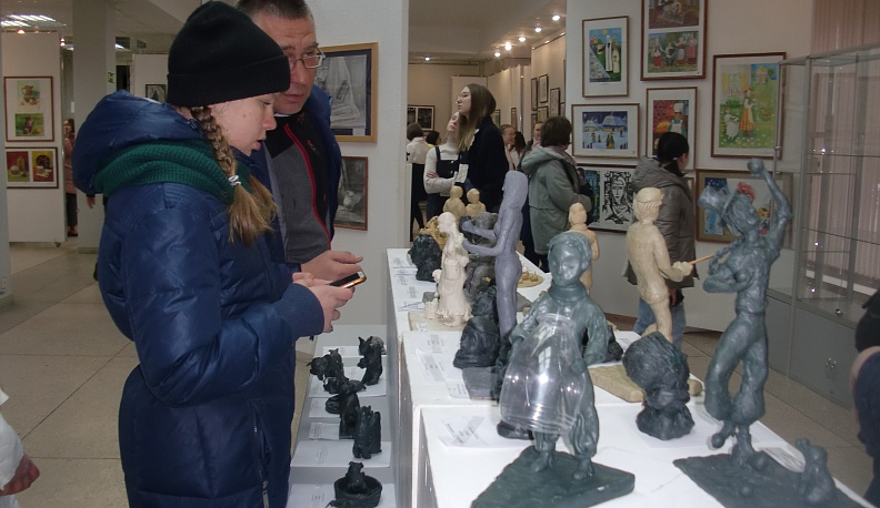 В Калуге объявлены победители двух детских художественных конкурсов