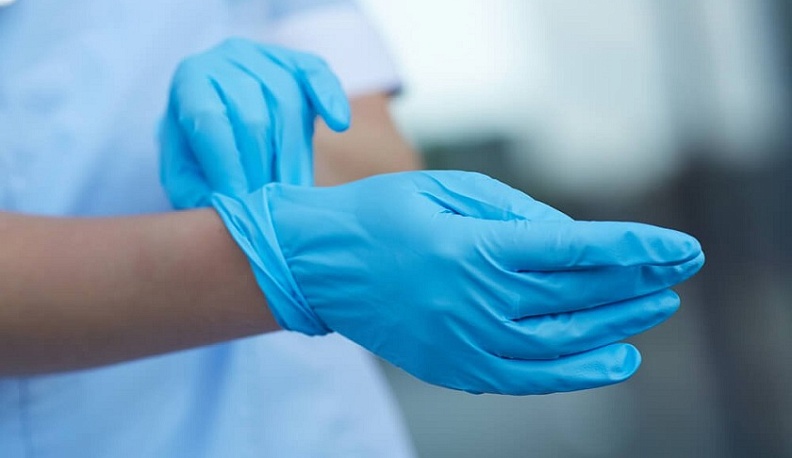 Калужанин потерял крупную сумму при попытке заказать медицинские перчатки оптом