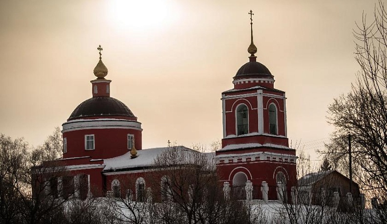 ИЗ РУИН – ПТИЦЕЙ К НЕБЕСАМ