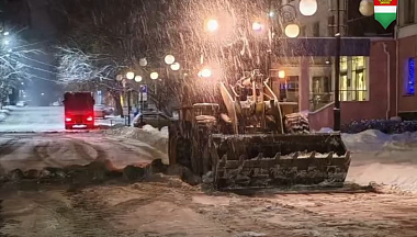 Владислав Шапша напомнил главам муниципалитетов о необходимости уборки снега во дворах и на тротуарах