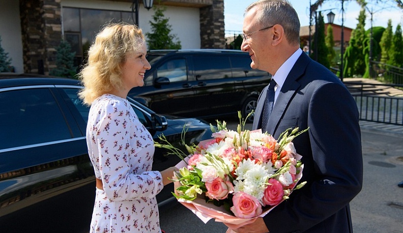 Калужский губернатор пообещал сделать всё, чтобы область стала домом для приехавших к нам детей-сирот из Донбасса