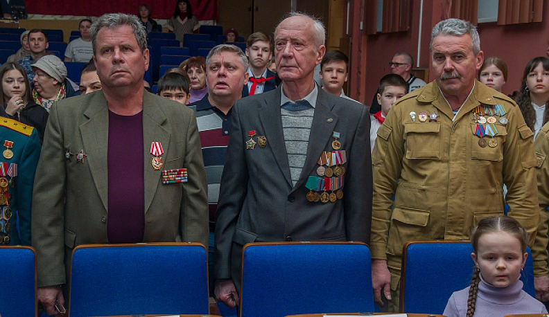 В Малоярославце торжественно открыли Год защитника Отечества