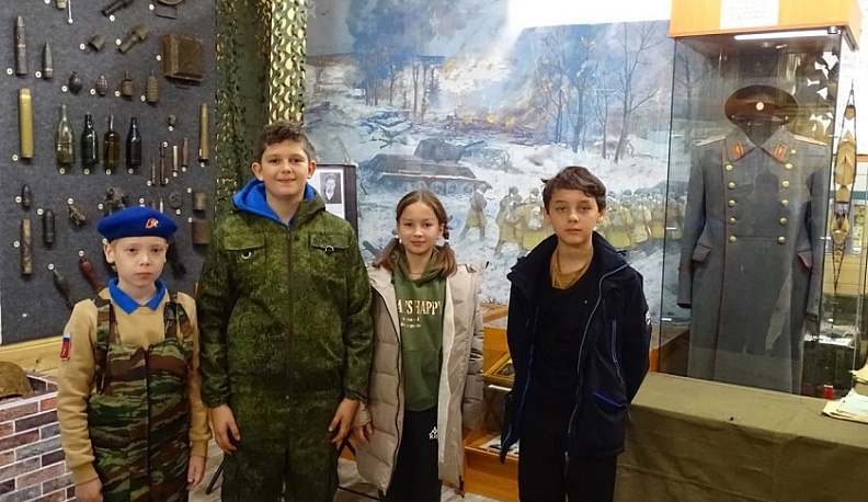 Жуковские юнармейцы отправились в поход по местам Боевой Славы