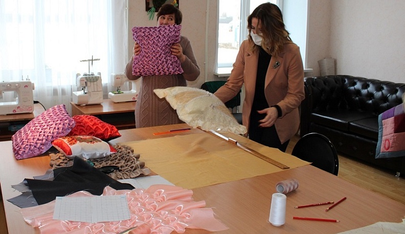 Ольга Коробова посетила детские учреждения Куйбышевского района