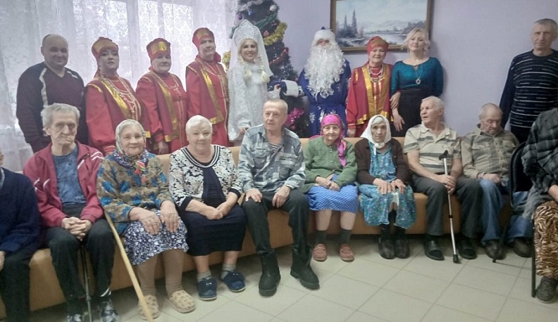 В Хвастовичском районе на Новый год радовались и стар и млад 