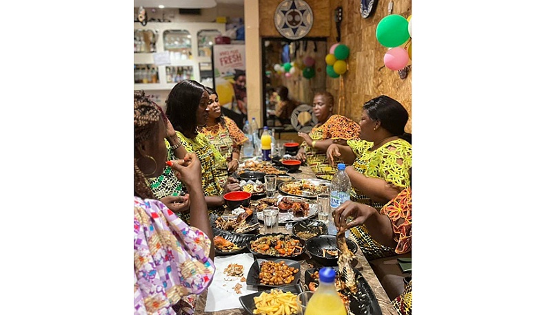 Праздничное застолье в Конго.