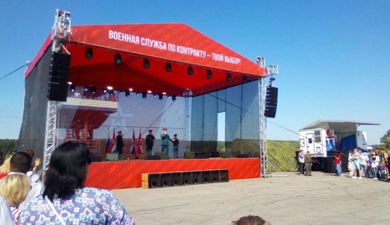 Калужан приглашают служить в Кубинку и Нижний Новогород 