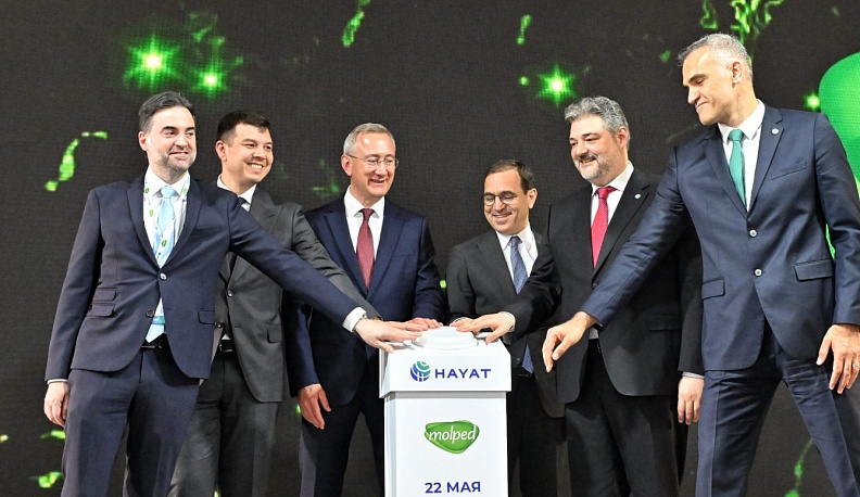 ​Владислав Шапша принял участие в открытии новой производственной линии завода «Хаят»