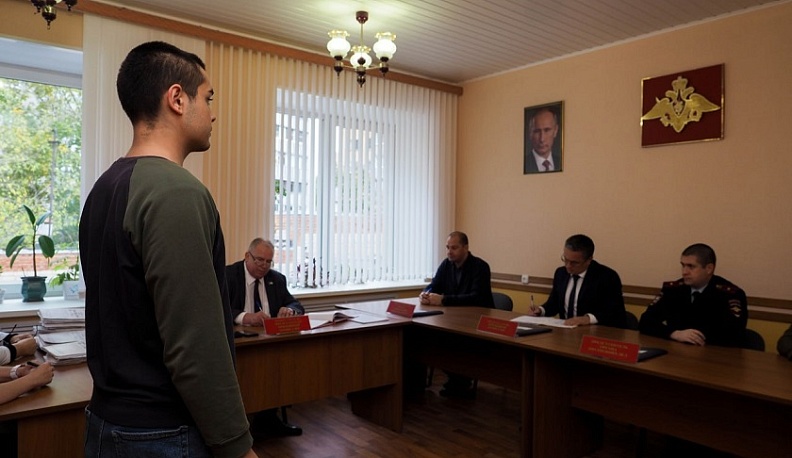 В Калуге начался осенний призыв  