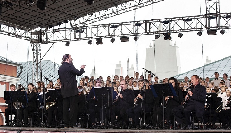 В Калуге большим концертом отметили День славянской письменности и культуры