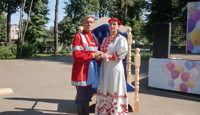 Историю покровителей православного брака Петра и Февронии Муромских показали в Калуге