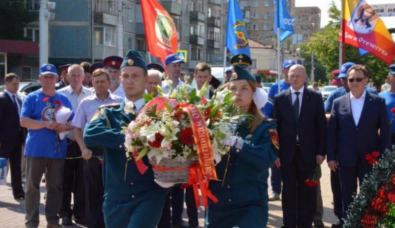 В Калугу прибыл автопробег, посвящённый 75-летию освобождения Белоруссии от немецко-фашистских захватчиков