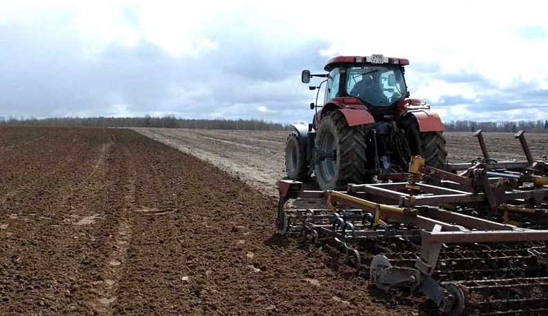 Рабочее место – поле