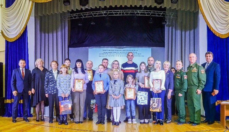 Воспитывать патриотов