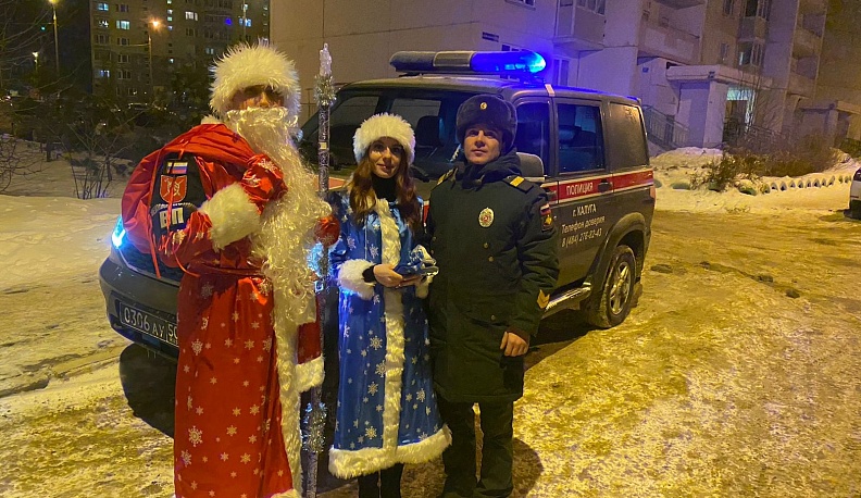 Командование военной полиции Калужской области поздравило коллег с Новым годом