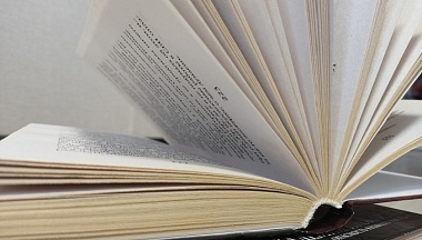 В Калуге обсудят связь театра и литературы на встрече книжного клуба