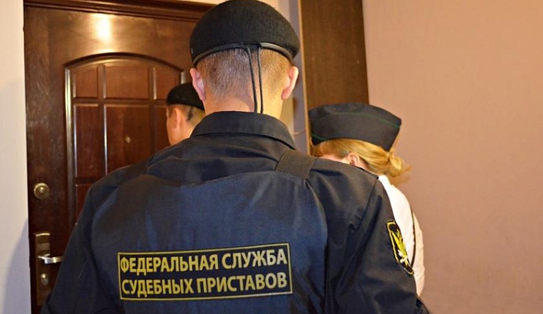 Калужанка заплатила более ста тысяч за коммуналку, чтобы продать квартиру